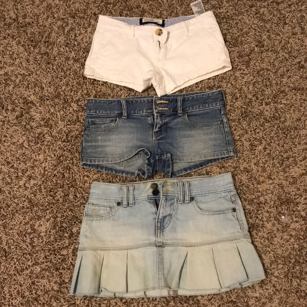 Lot of 2 Abercrombie shorts & 1 Abercrombie skirt